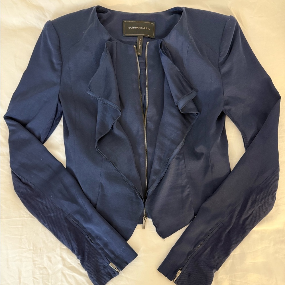 BCBGMaxAzria Women's Navy Blazer